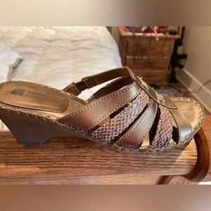White Mountain Sandals